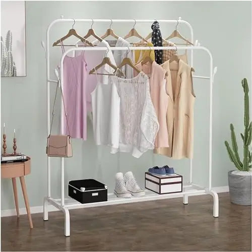 Perchero de pie Mikomika, perchero metálico con estructura en forma de A, doble barra y dos niveles de almacenamiento, soporta hasta 30 kg, disponible en negro o blanco, ideal para chaquetas, vestidos y más.