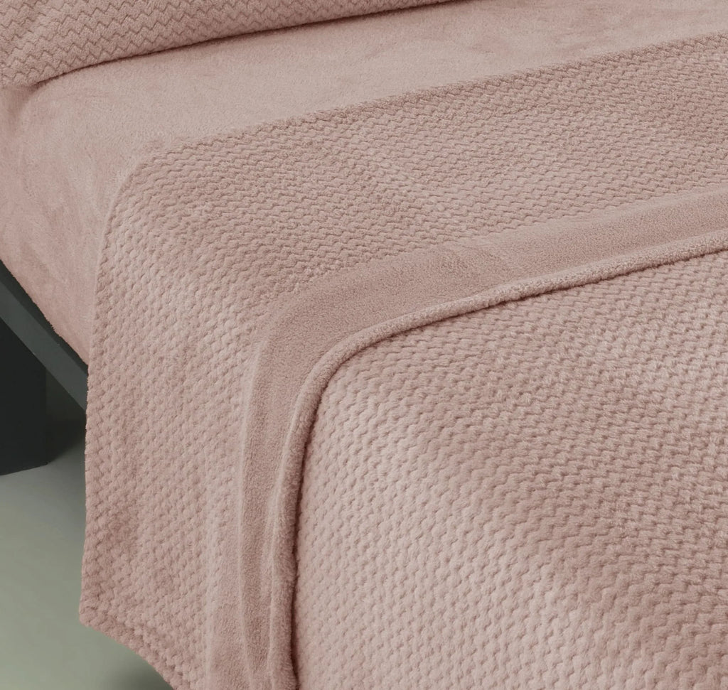 Juego de sábanas Coralina - Colección Invierno - Disponible en azul, beige y gris, y en tamaños para camas de 90 cm, 105 cm, 135 cm, 150 cm y 180 cm - Colección Donegal