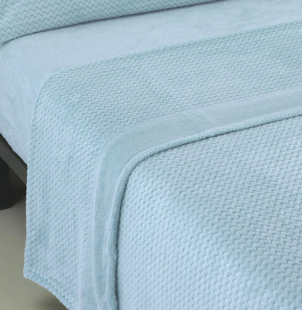 Juego de sábanas Coralina - Colección Invierno - Disponible en azul, beige y gris, y en tamaños para camas de 90 cm, 105 cm, 135 cm, 150 cm y 180 cm - Colección Donegal
