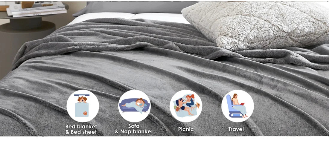 Manta HOMESOL® Soft Touch para cama y sofá, confeccionada en 100 % poliéster de microfibra, ligera y antiarrugas, perfecta para que adultos y niños se mantengan abrigados durante los días fríos. Una acogedora manta navideña para cualquier ocasión.