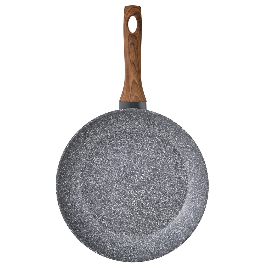 Juego de utensilios de cocina San Ignacio de 8 piezas en acero inoxidable para inducción, que incluye 4 ollas con tapas de vidrio (1,9 L-5,1 L) y 3 sartenes antiadherentes (Ø22-26 cm), perfectas para cocinar de manera eficiente y duradera.