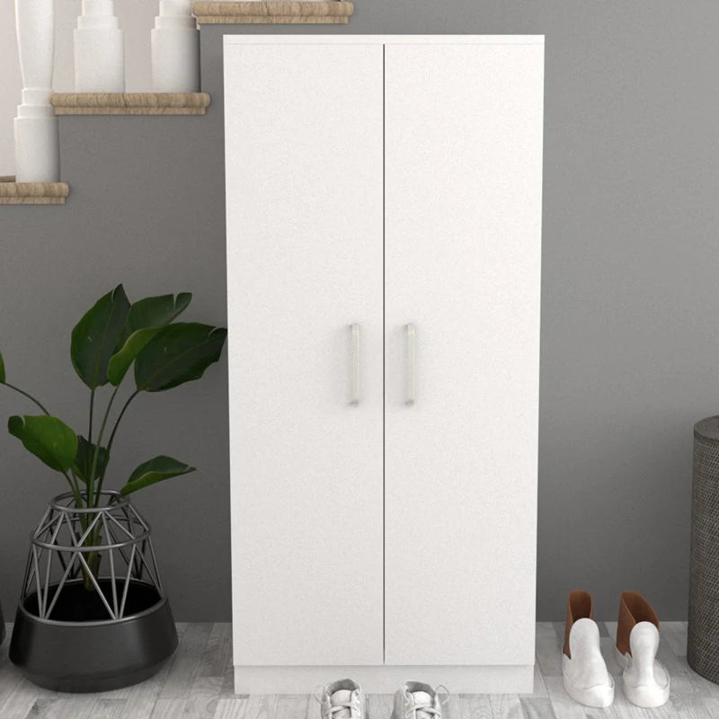 Zapatero Dormidan con 2 puertas para 21 pares, fabricado en melamina resistente, mide 50 cm de ancho, 108 cm de alto y 35 cm de profundidad, e incorpora bisagras metálicas y almohadillas antiarañazos para facilitar el acceso y proteger el suelo.