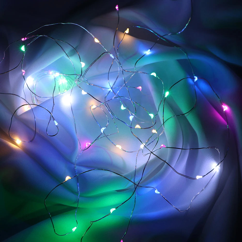 Guirnalda de luces LED de 2 m con 20 LED, 20 microluces estrelladas, funciona con pilas de botón CR2032, de cobre, ideal para decoraciones navideñas y de bodas.