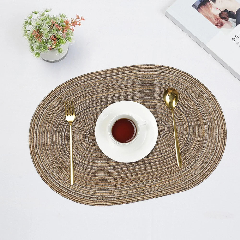 1/4/6/10PCS Salvamanteles ovalados trenzados para mesas de comedor, juego de manteles individuales extragrandes de tejido natural