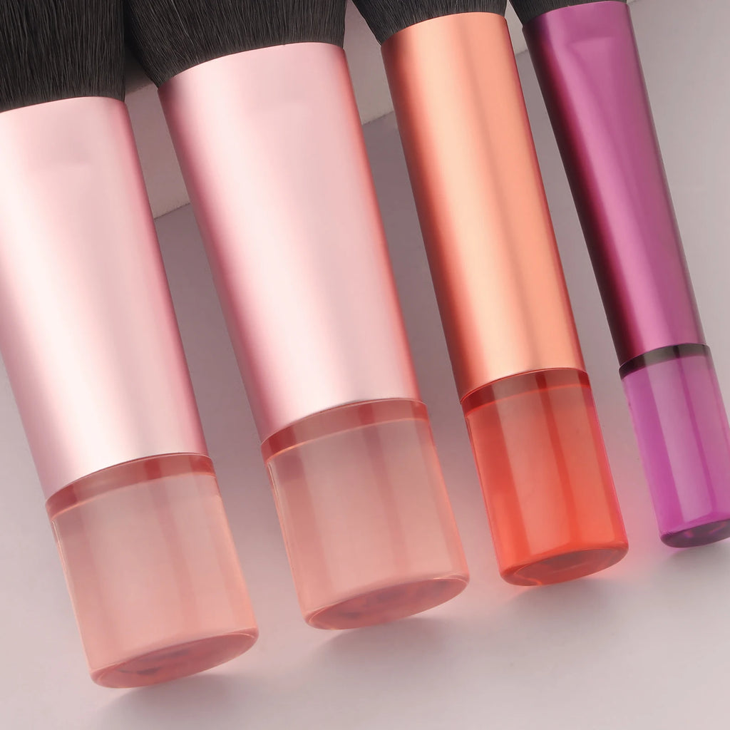 Set de 10 brochas de maquillaje, mini brochas de plástico con estuche, multifuncionales, para usar en casa o de viaje.