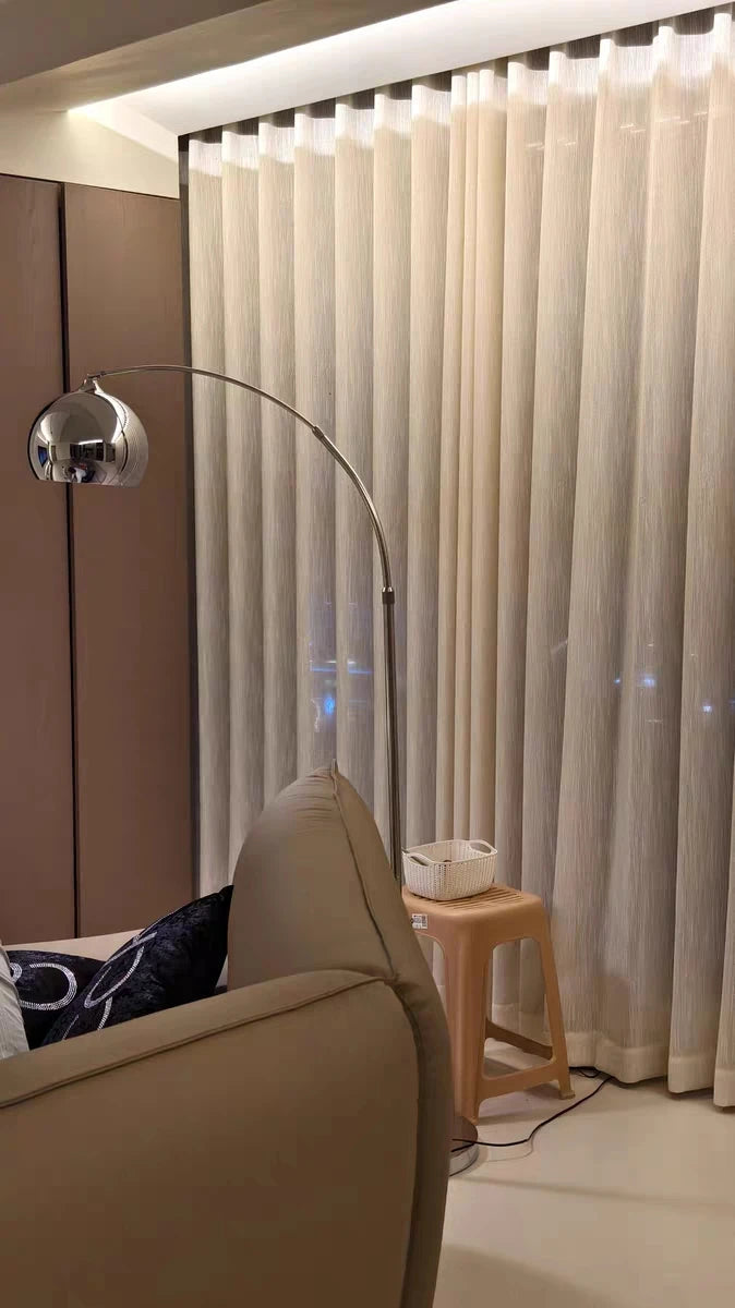 Style Silver Adjustable Floor Lamp for Living Room Bedroom Sofa Side Standing Light Adjustable Height Modern Minimalist Decor