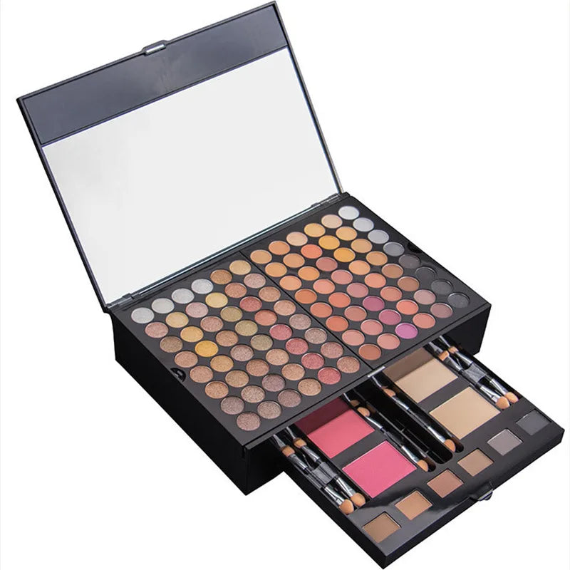 Set de maquillaje para mujer: kit completo de maquillaje, barra de labios, brillo de ojos, delineador, máscara de pestañas, colorete, base de maquillaje, polvos, sombra de ojos resistente al agua, producto para cejas.