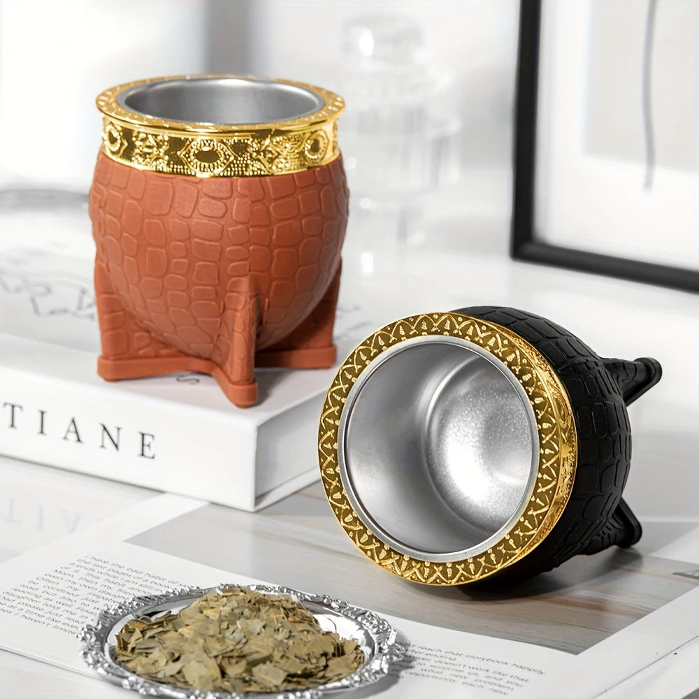 Juego de mate tradicional de 180 ml con taza de yerba mate de 180 ml, hecha a mano en cuero de primera calidad, estilo argentino-uruguayo, con bombilla.