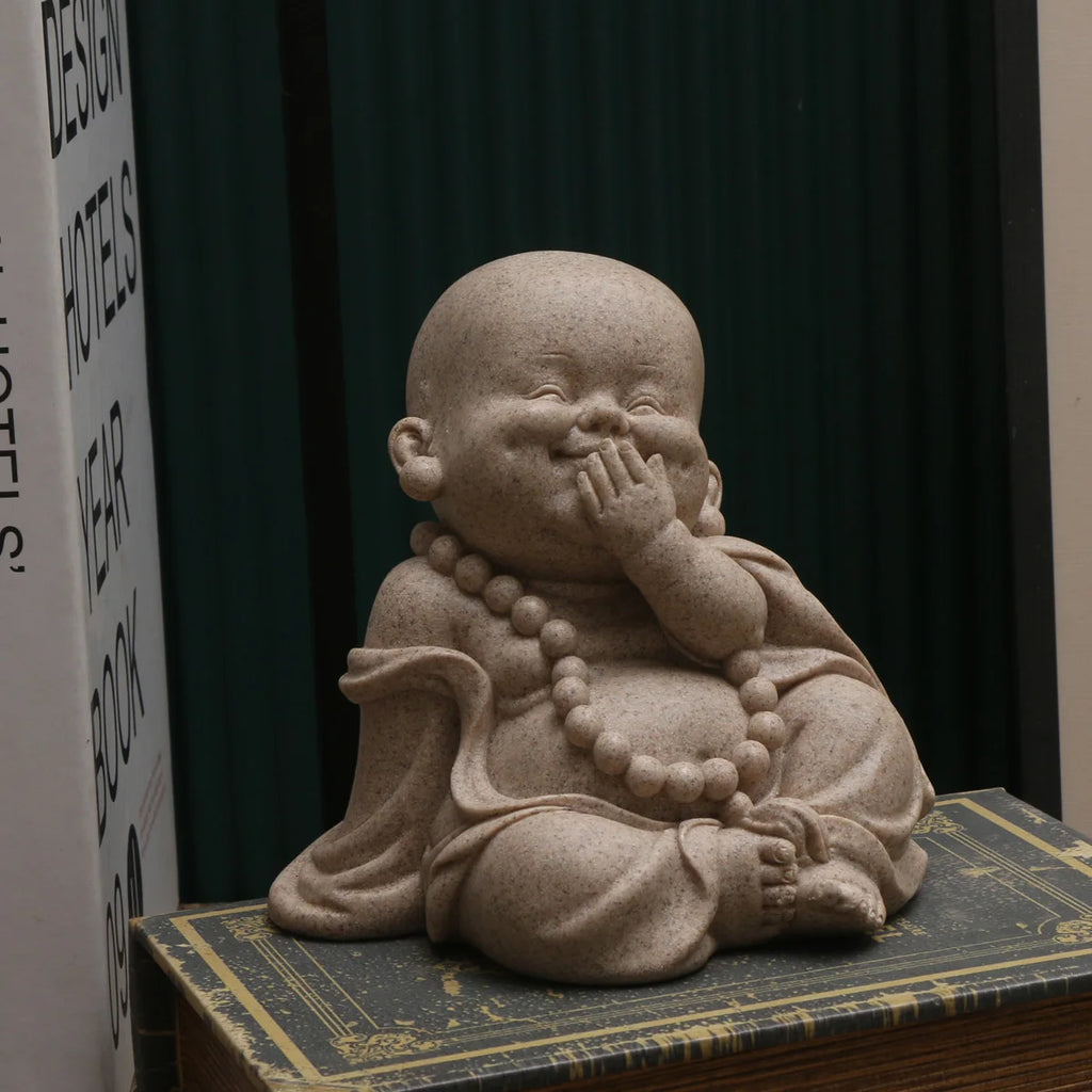 Figura de monje de inspiración zen: encantadoras figuras de resina para la decoración de micro paisajes.