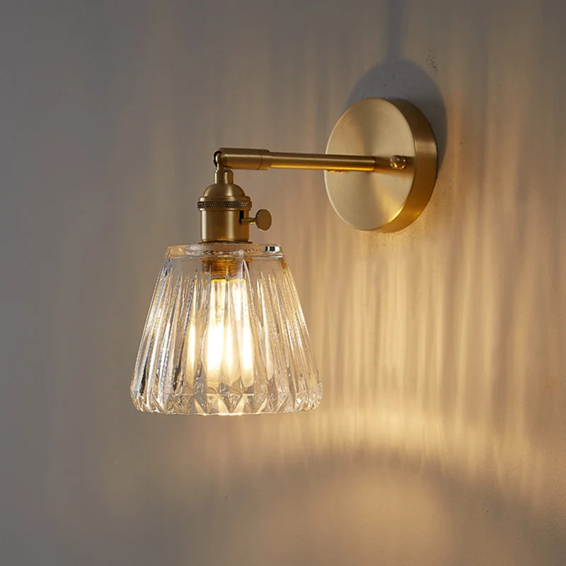 Lámpara de pared nórdica moderna, sencilla, de lujo, de latón y cristal, estilo retro japonés, ideal para sala de estar, dormitorio, cabecero de cama, espejo de baño o como foco.