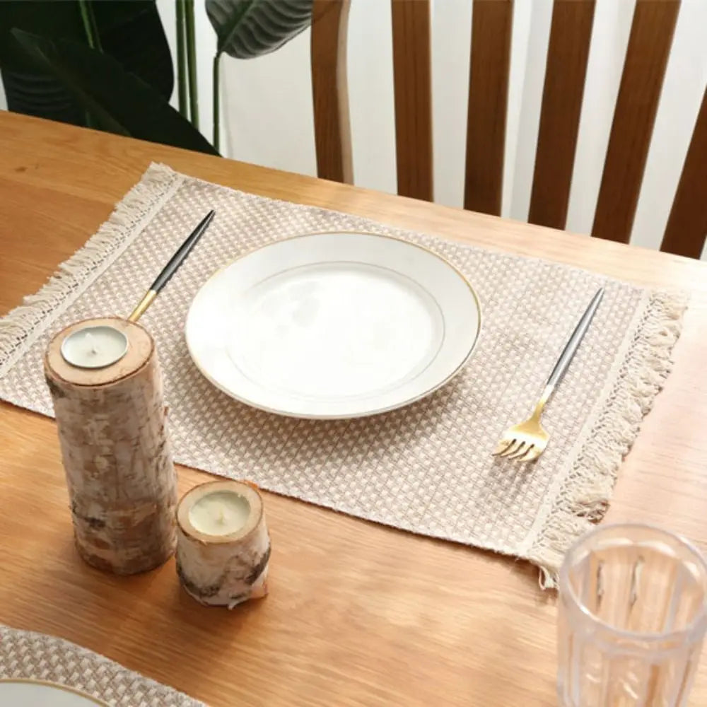 1 unidad de manteles individuales cuadrados creativos para mesa de comedor con encaje, de yute natural. Manteles individuales para mesa de comedor y cocina. Decoración de mesa de yute color caqui.