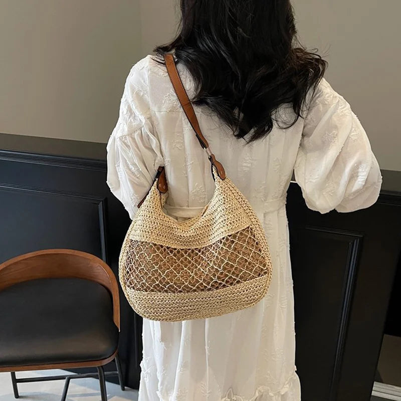 Bolso de hombro hueco para mujer con correa ajustable, tejido de paja, bolso de viaje, bolso de mano de moda, bolso de verano para uso diario.