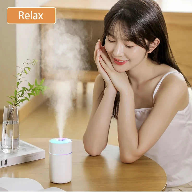 Humidificador de aire portátil mini HOMEFISH colorido, recargable por USB, inalámbrico, difusor de aroma para el hogar y el coche, atomizador de aceites esenciales