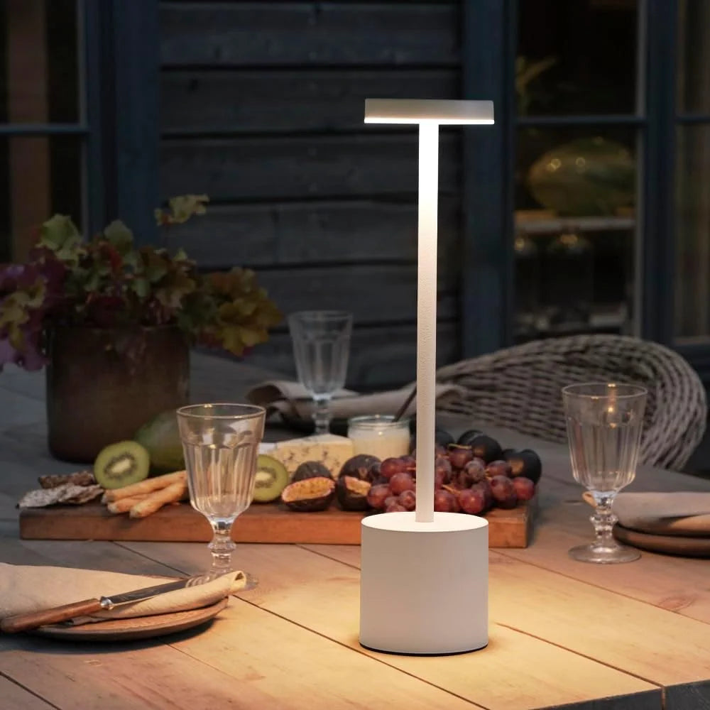 Lámpara de mesa moderna ajustable, luz ambiental portátil de metal, adecuada para decorar mesas de dormitorio en diversas salas de estar.