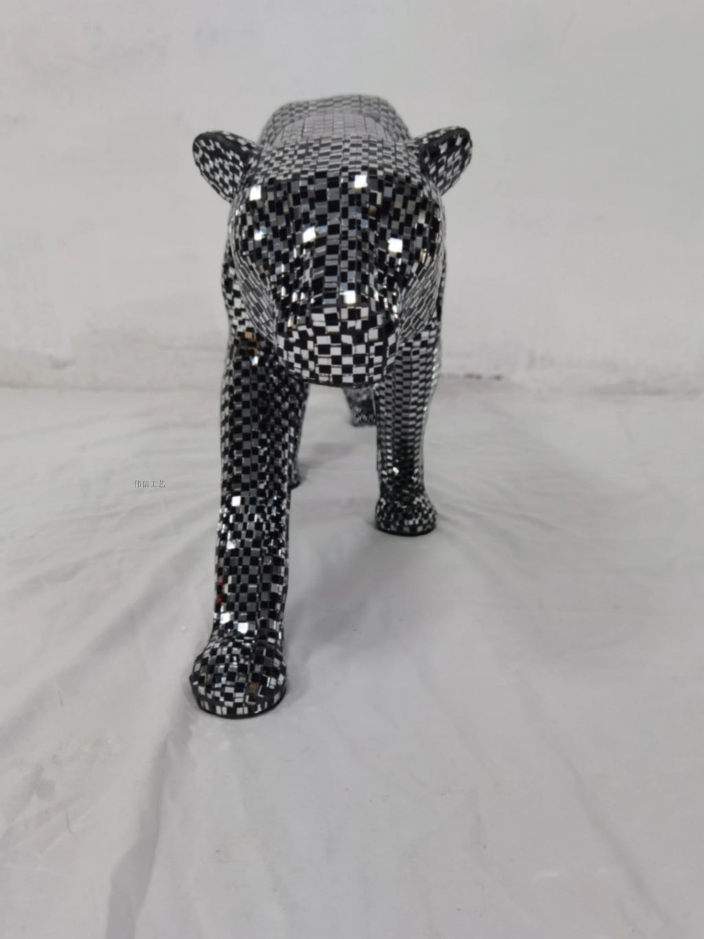 Adornos largos de leopardo para decoración de sala de estar, figuras escultóricas, hogar moderno, mueble de TV, estatua de escritorio de oficina, 82 cm personalizados