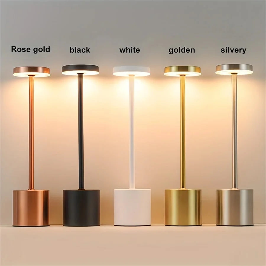 Lámpara de mesa moderna ajustable, luz ambiental portátil de metal, adecuada para decorar mesas de dormitorio en diversas salas de estar.