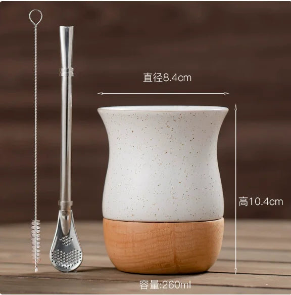 Mate de cerámica con pajita
