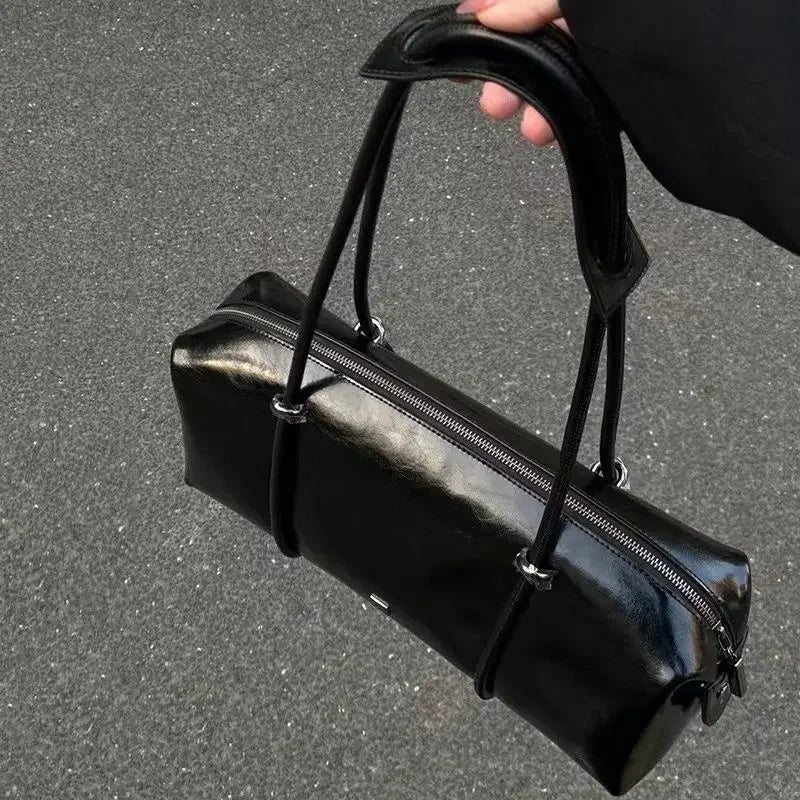 Bolso retro para mujer Miyagawa, bolso Boston Pillow de gran capacidad, bolso de moto Spicy Girl, bolso de viaje de un solo hombro de alta calidad.