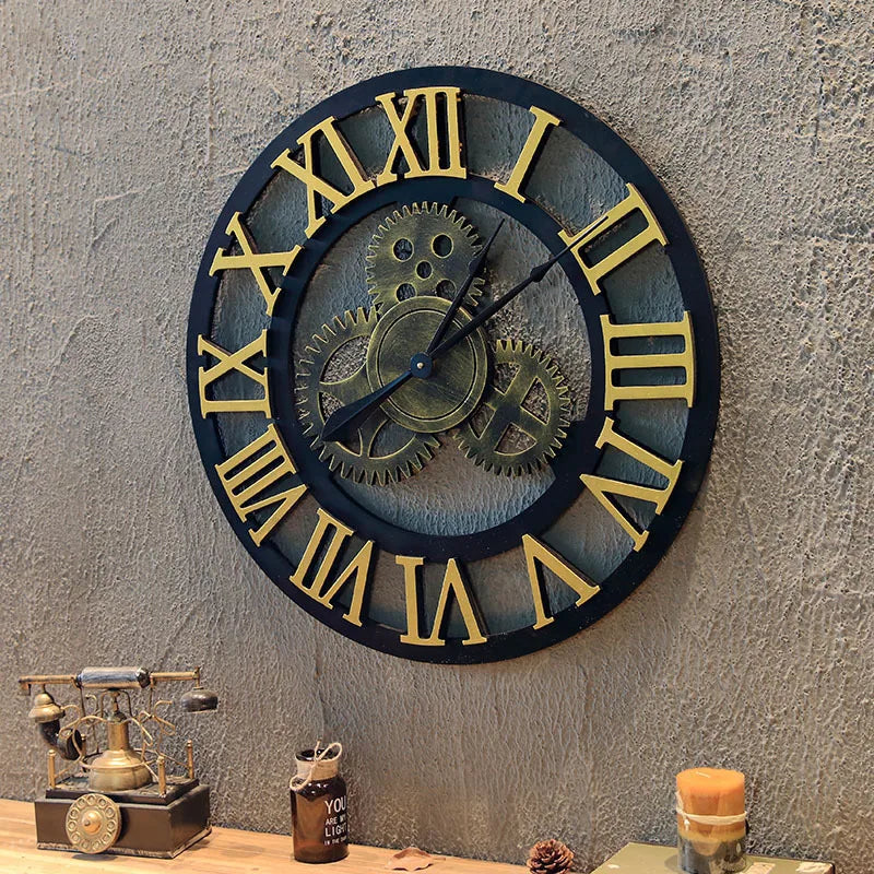 Reloj de pared vintage con engranajes, estilo industrial, de madera y metal, decoración rústica americana para bares o cafeterías.
