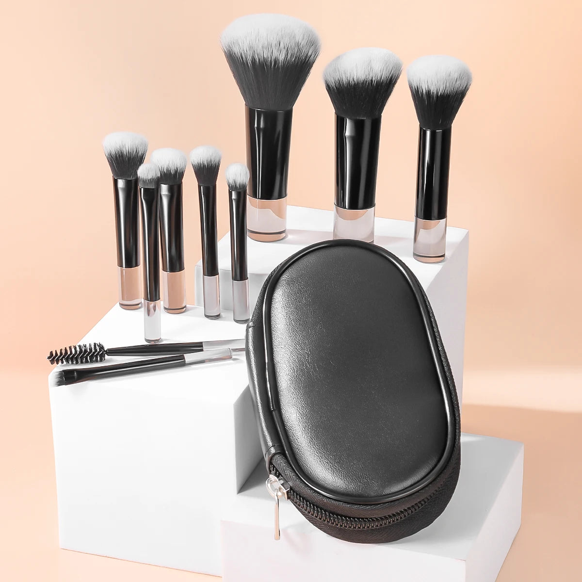 Set de 10 brochas de maquillaje, mini brochas de plástico con estuche, multifuncionales, para usar en casa o de viaje.
