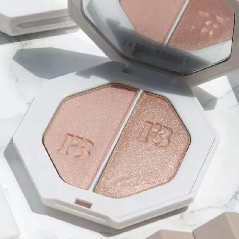 Maquillaje con barra de contorno multicolor de Fenty Beauty, corrector facial mate 3D Diamond Highlight, brillo labial a base de agua que no se desvanece.