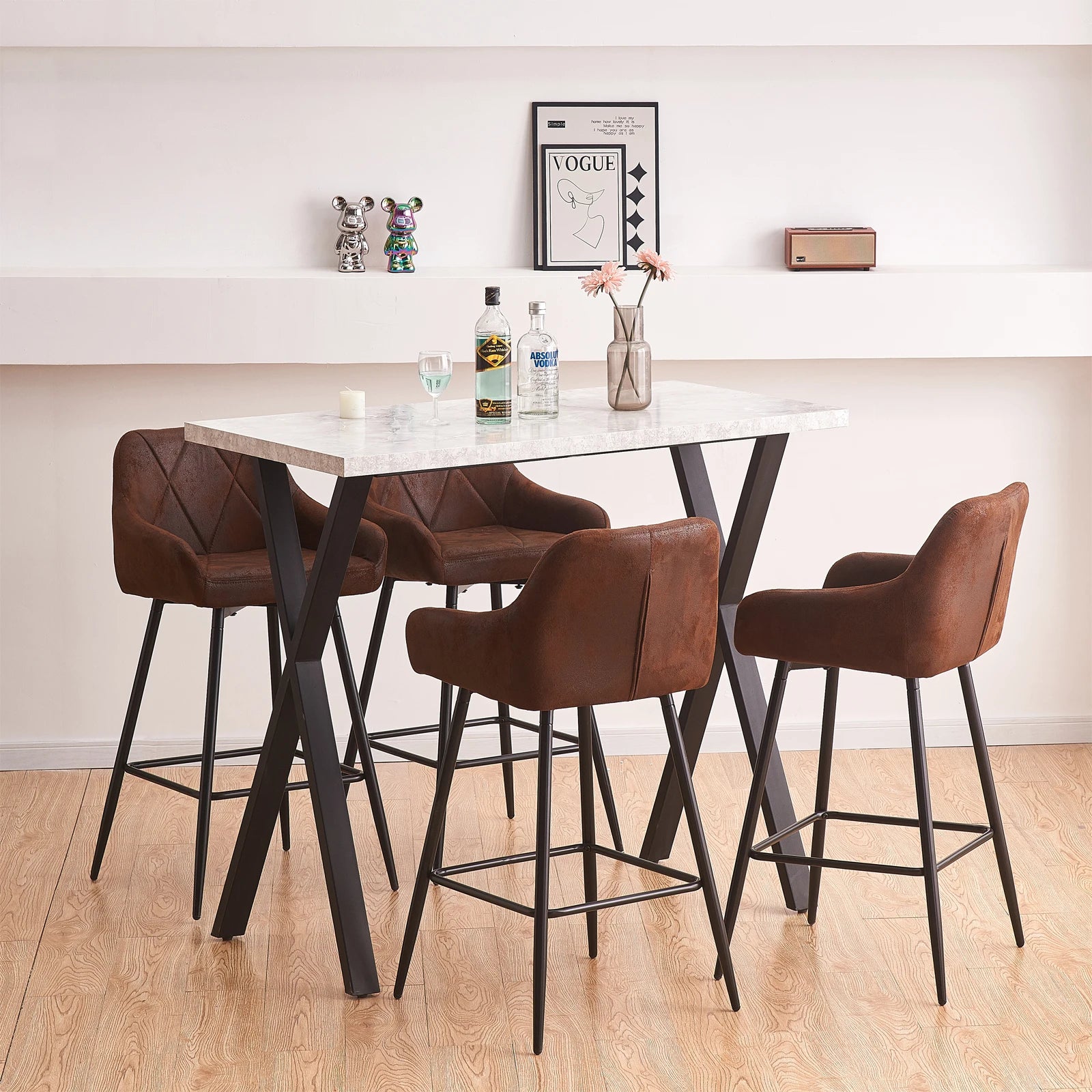 JYMTOM Juego de 2/4 piezas de taburetes de bar, taburetes de mostrador, taburetes de bistró, sillas de bar tapizadas en terciopelo/PU con reposabrazos, taburete moderno con metal negro