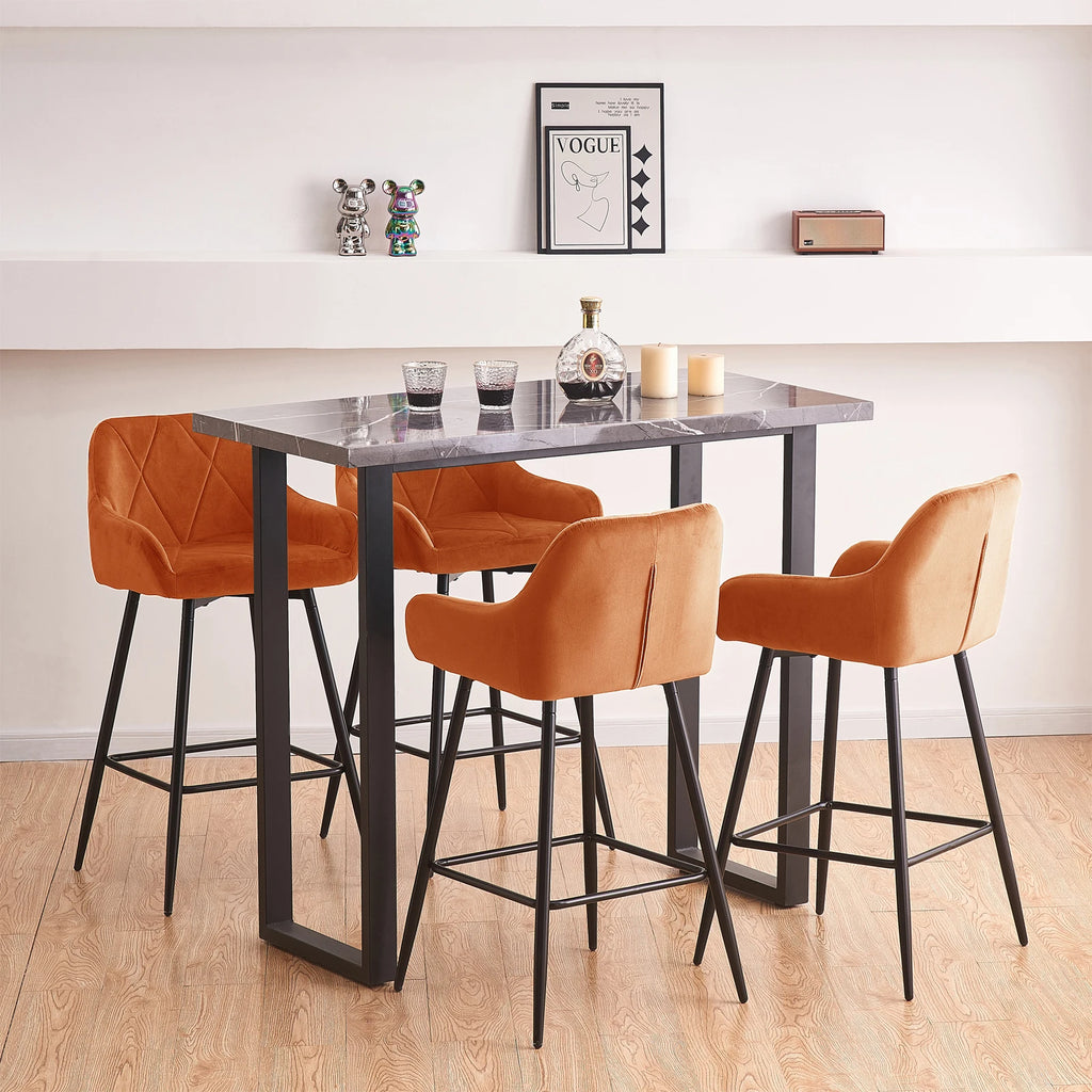 JYMTOM Juego de 2/4 piezas de taburetes de bar, taburetes de mostrador, taburetes de bistró, sillas de bar tapizadas en terciopelo/PU con reposabrazos, taburete moderno con metal negro