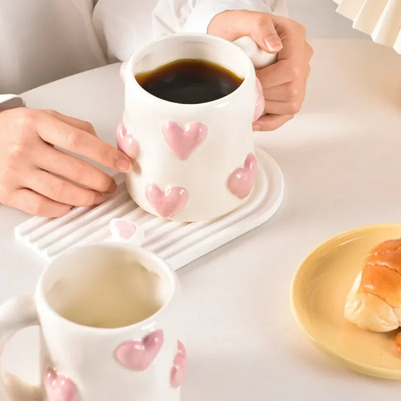 Taza de cerámica rosa con forma de corazón de AhunderJiaz, juego de tazas de café para el hogar, juego de utensilios de cocina, regalo de cumpleaños, decoración del hogar.