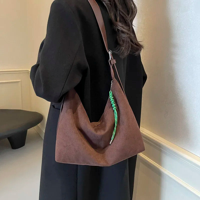 Bolsos Hobo de Piel PU de LEFTSIDE para Mujer, Bolso de hombro de invierno para mujer, Nueva Tendencia de Moda Coreana 2025, Bolsos y Carteras Y2K