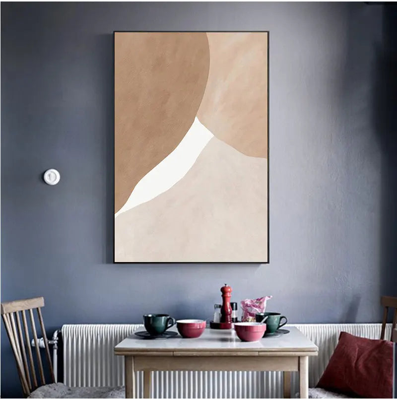 Cuadro abstracto geométrico moderno en tonos beige y marrón sobre lienzo, ideal para decoración de paredes, salas de estar y otros espacios.