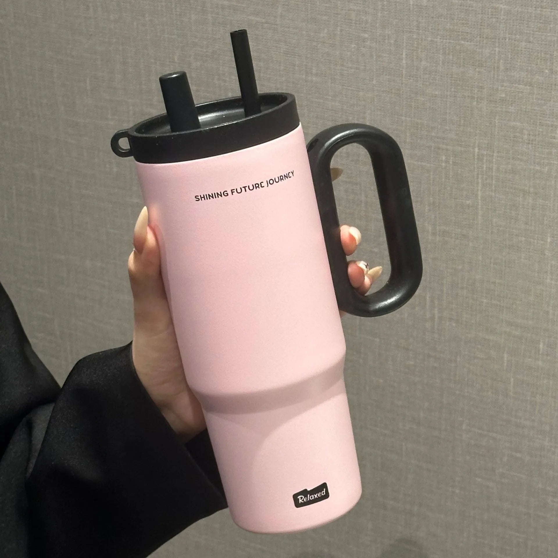 Termo de acero inoxidable de 720 ml con pajita y asa, ideal para café helado, bebidas, viajes en coche y actividades al aire libre.