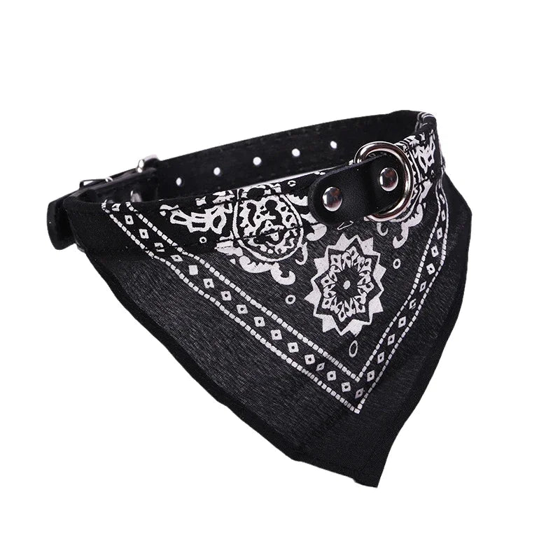 Collar PU para perros y gatos con bufanda para perros pequeños y medianos Chihuahua Corgi Cachorros Collares ajustables Suministros para mascotas accesorios para perros