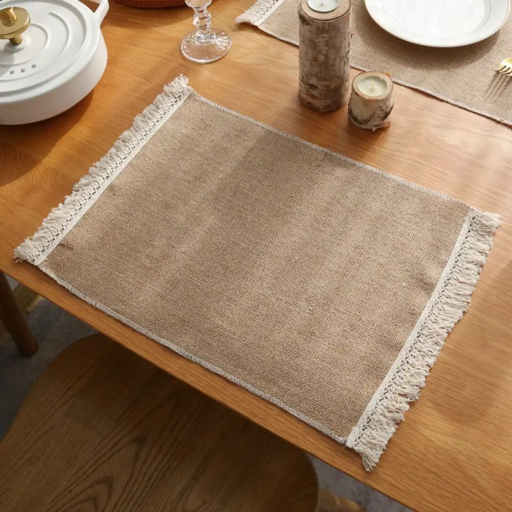 1 unidad de manteles individuales cuadrados creativos para mesa de comedor con encaje, de yute natural. Manteles individuales para mesa de comedor y cocina. Decoración de mesa de yute color caqui.