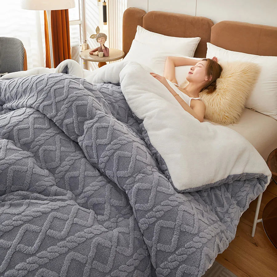 Nueva manta de invierno súper gruesa y cálida para cama, de cachemir sintético de cordero, mantas pesadas, suaves, cómodas y cálidas. Edredón.