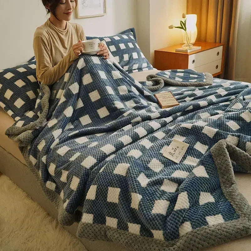 Manta de punto suave de hilo de chenilla, lavable a máquina, hecha a mano con ganchillo, ideal para sofá o cama.