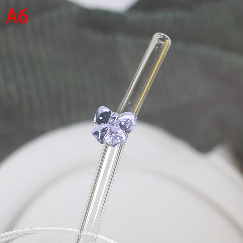1 pajita de vidrio de 8 mm, reutilizable, con diseño de mariposa, resistente al calor, ideal para fiestas, bodas, cócteles, bares y playas.