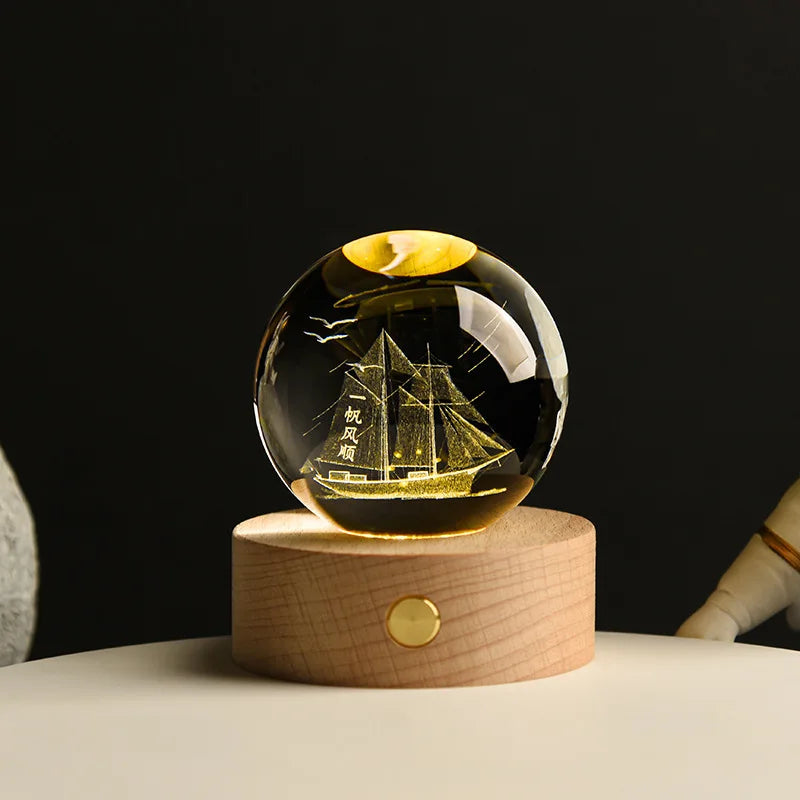 1 Pc Bola de Cristal de 6 cm Lámpara Nocturna Planeta Grabado con Láser Regalo de Cumpleaños Esfera de Vidrio Decoración de Escritorio para el Hogar con Base de Madera y USB