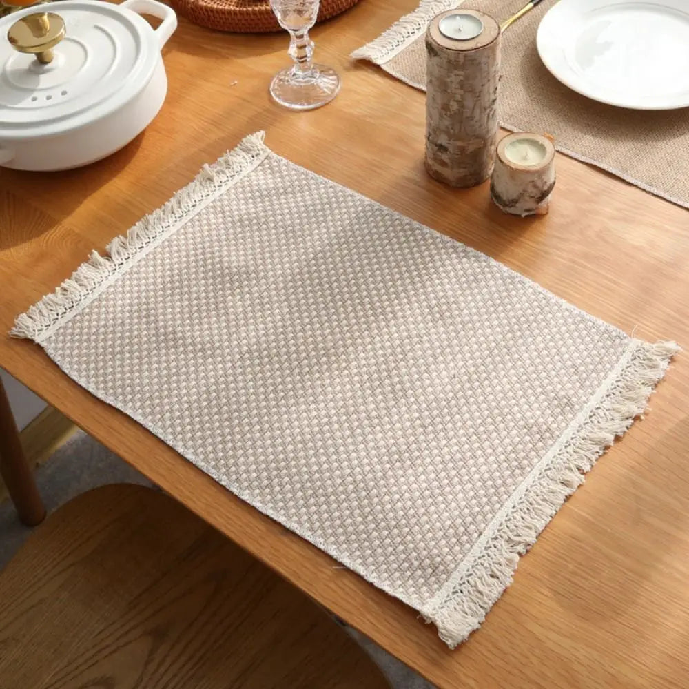 1 unidad de manteles individuales cuadrados creativos para mesa de comedor con encaje, de yute natural. Manteles individuales para mesa de comedor y cocina. Decoración de mesa de yute color caqui.