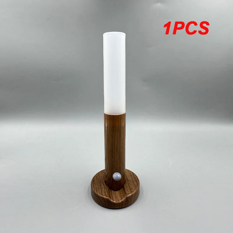 Lámpara de noche LED con carga USB, sensor de movimiento inteligente para mesita de noche, armario o cualquier otro espacio.