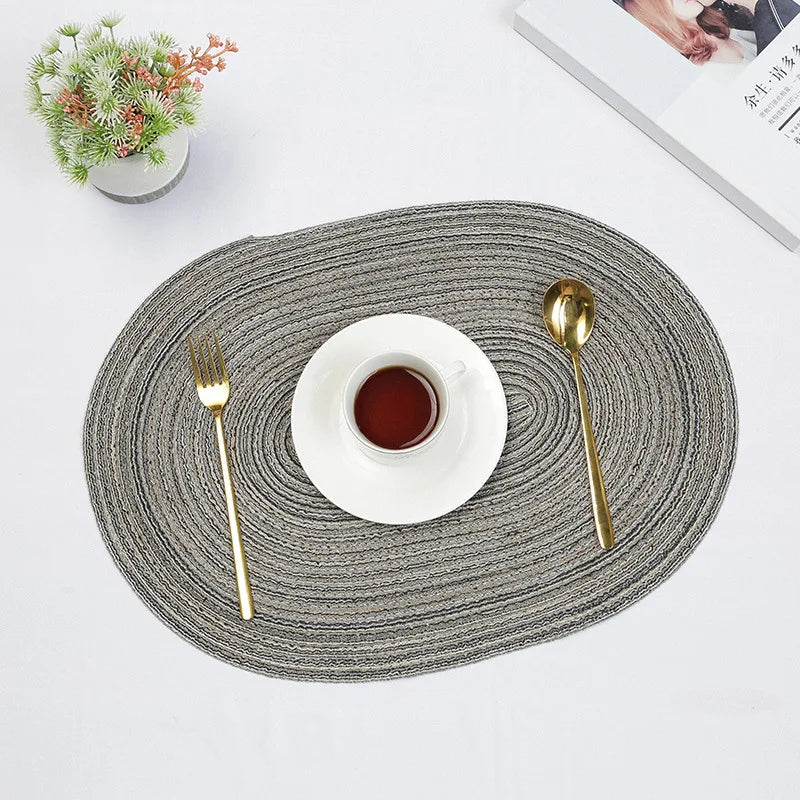 1/4/6/10PCS Salvamanteles ovalados trenzados para mesas de comedor, juego de manteles individuales extragrandes de tejido natural