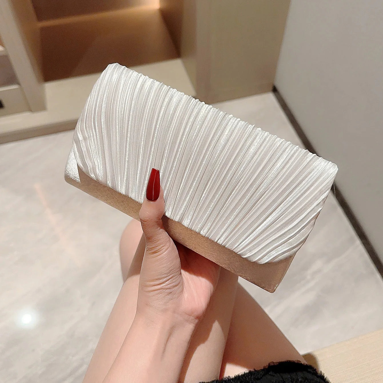 Bolso bandolera de un solo hombro con textura elegante y a la moda, bolso de fiesta, bolso de mano elegante y lujoso, bolso de mano plegable de noche.