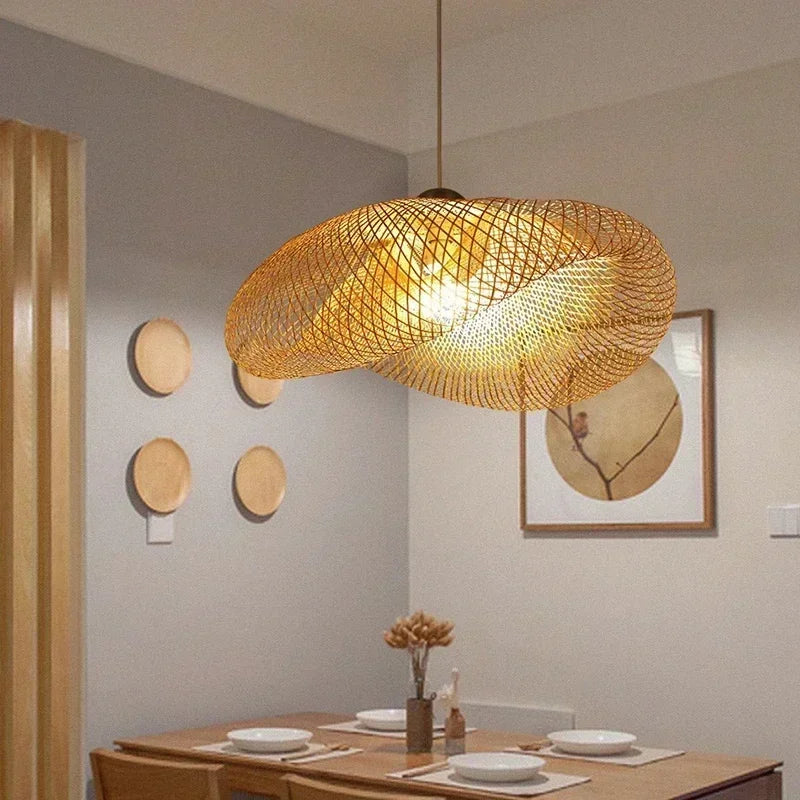 Lámpara colgante LED de bambú tejida a mano para decoración del hogar, lámpara de araña colgante para sala de estar y cocina, estilo vintage de ratán tejido.