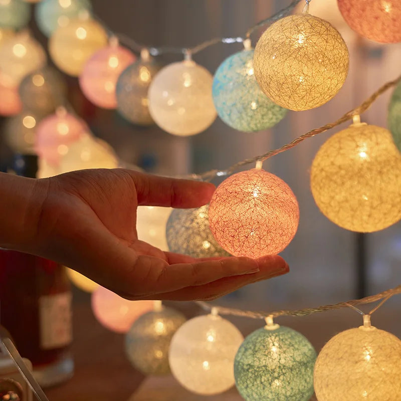 Guirnalda de bolas de algodón de 1,5/3 m, luces colgantes para Navidad, fiestas al aire libre, habitaciones infantiles, camas, luces de hadas, decoraciones para bodas.