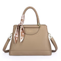 Bolsos de hombro y bandoleras de lujo de diseñador para mujer. Bolsos de mujer con asa tejida y bufanda de piel sintética de alta calidad. Bolsos de mano informales tipo tote.