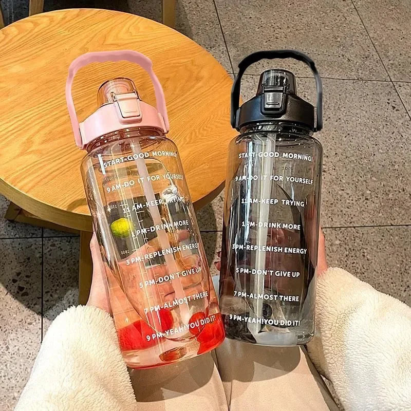 Botella de agua grande de 2 litros, portátil, con pajita de plástico, ideal para viajes, deportes y fitness. Vaso grande de alta calidad, universal para adultos.