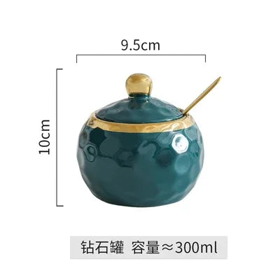 Utensilios de cocina: salero, azucarero con cuchara, tarro de cerámica blanca para condimentos, aceitera, caja para condimentos, herramienta de almacenamiento de cocina.