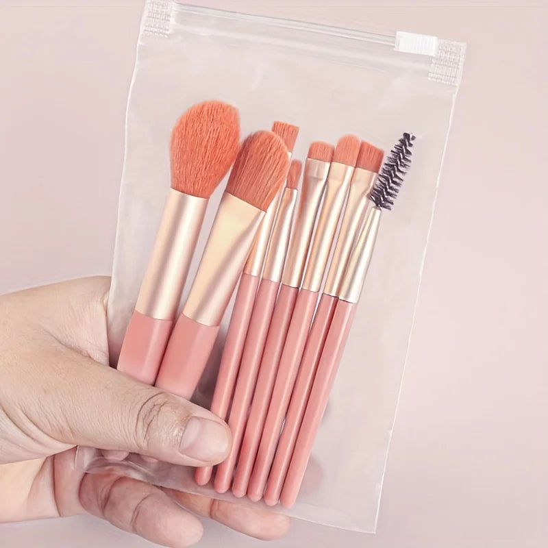 Set de 8 brochas de maquillaje, kit de viaje con neceser, mini brocha para sombras de ojos, base, polvos sueltos, colorete y brocha de precisión. Herramientas de belleza.