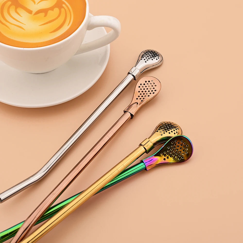 Juego de 5 pajitas de acero inoxidable plateadas lavables y reutilizables para yerba mate, con filtro tipo cuchara, ideales para coctelerías y accesorios de bar.