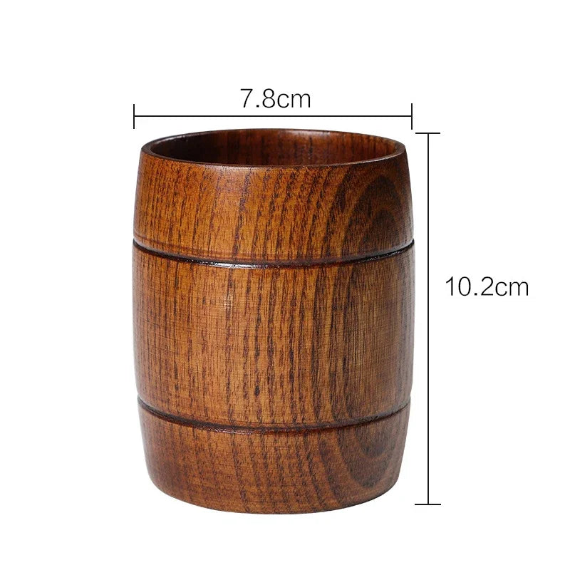 Tazas de madera grandes hechas a mano con madera de abeto natural. Tazas para cerveza, té, café, leche y agua. Artículos de cocina y bar.
