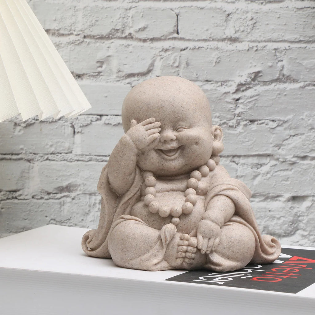 Figura de monje de inspiración zen: encantadoras figuras de resina para la decoración de micro paisajes.